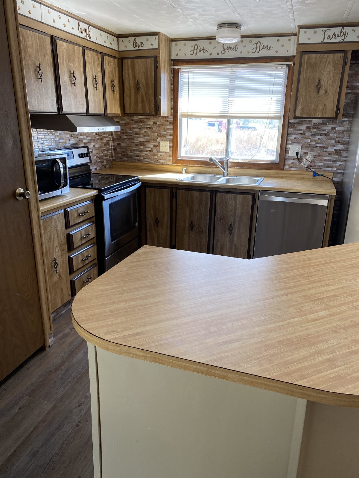 Outdoor living with a Teton View property image