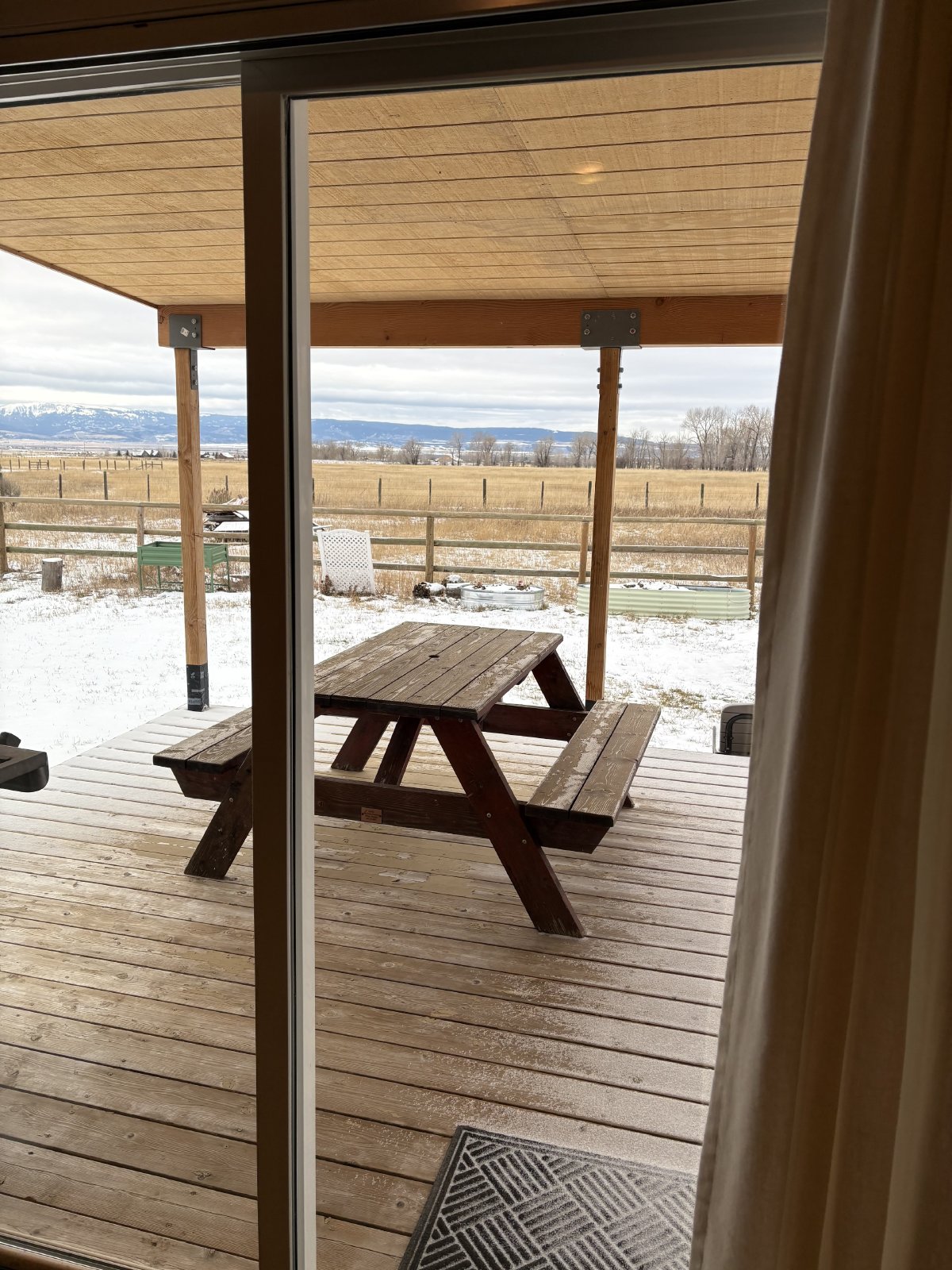 Well Maintained Home with Amazing Views property image