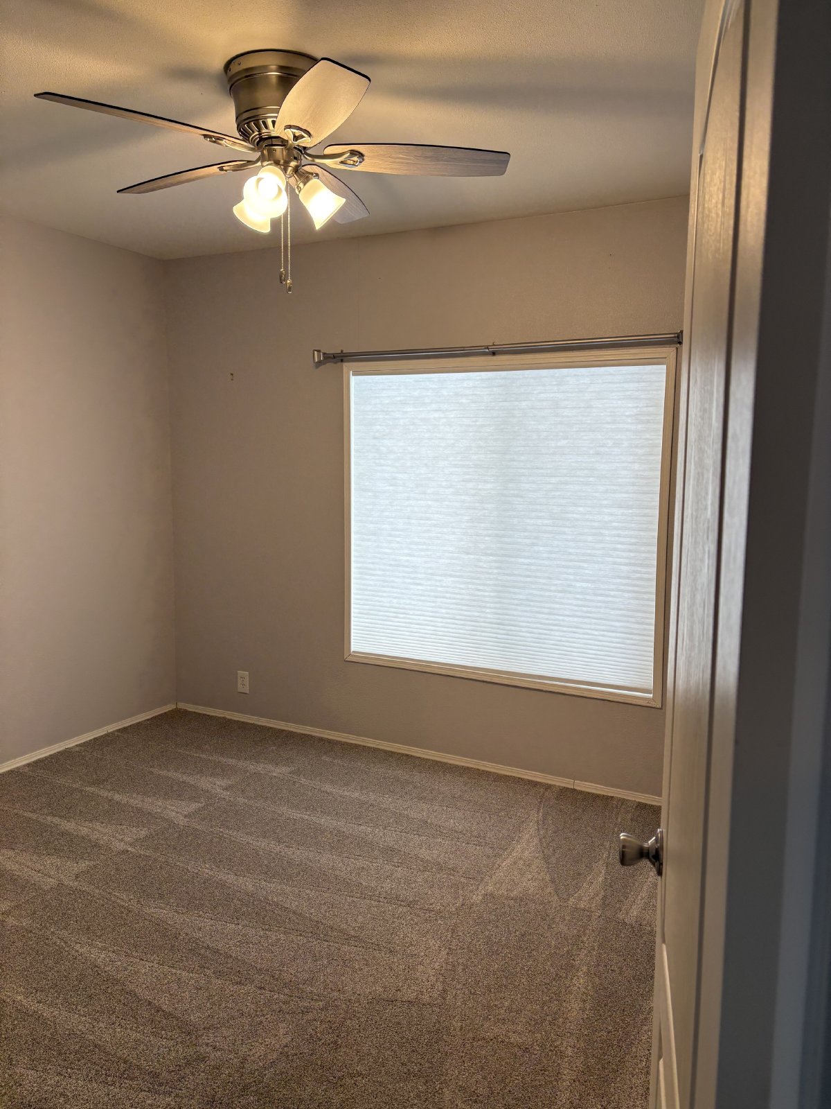 Well Maintained Home with Amazing Views property image