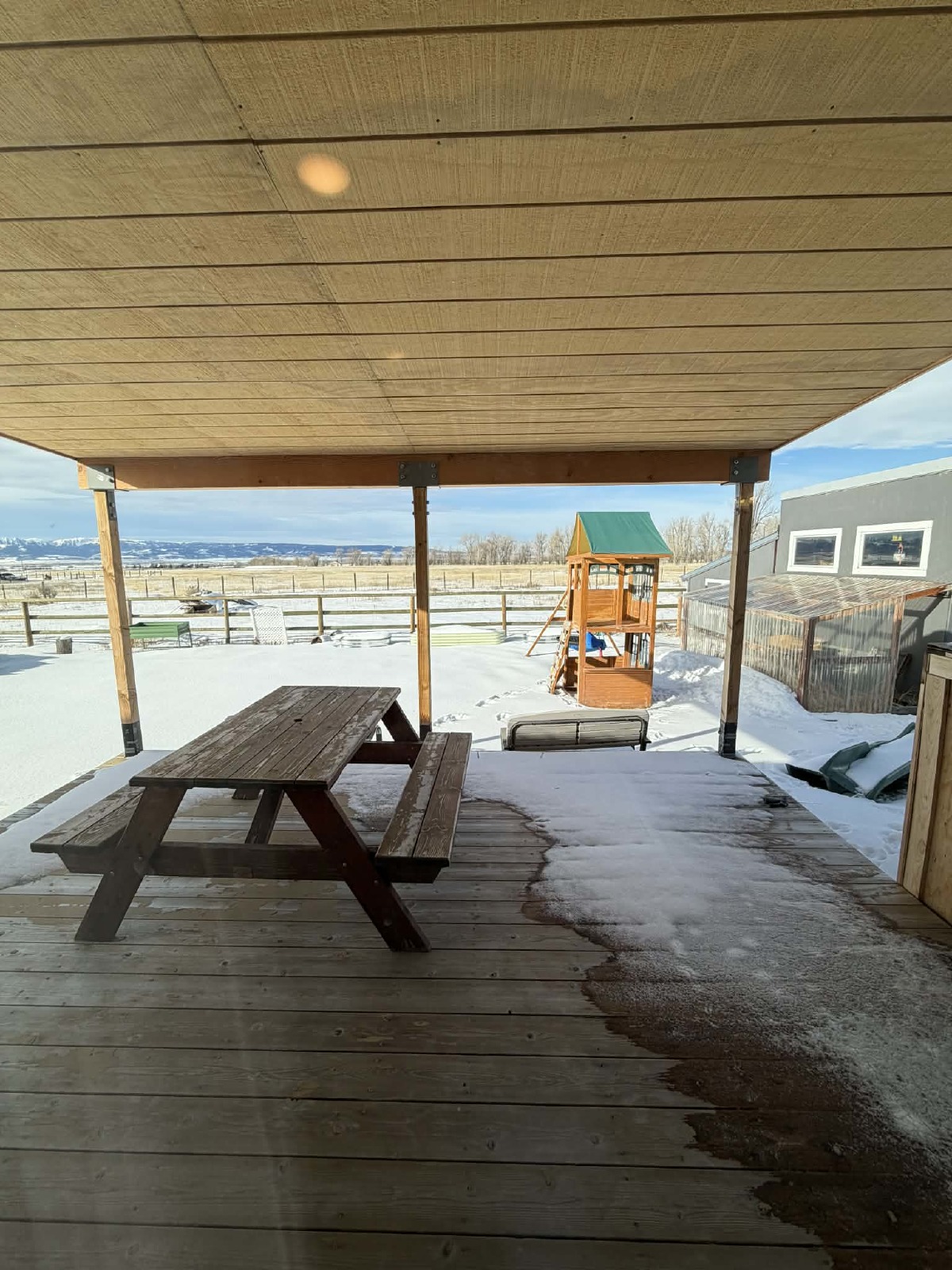 Well Maintained Home with Amazing Views property image