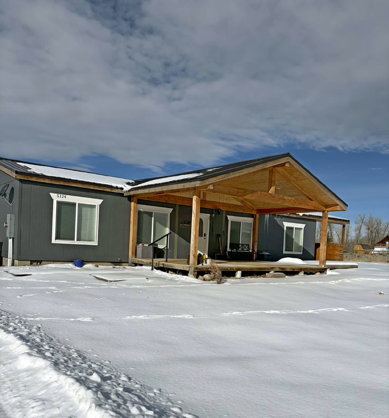 Well Maintained Home with Amazing Views property image