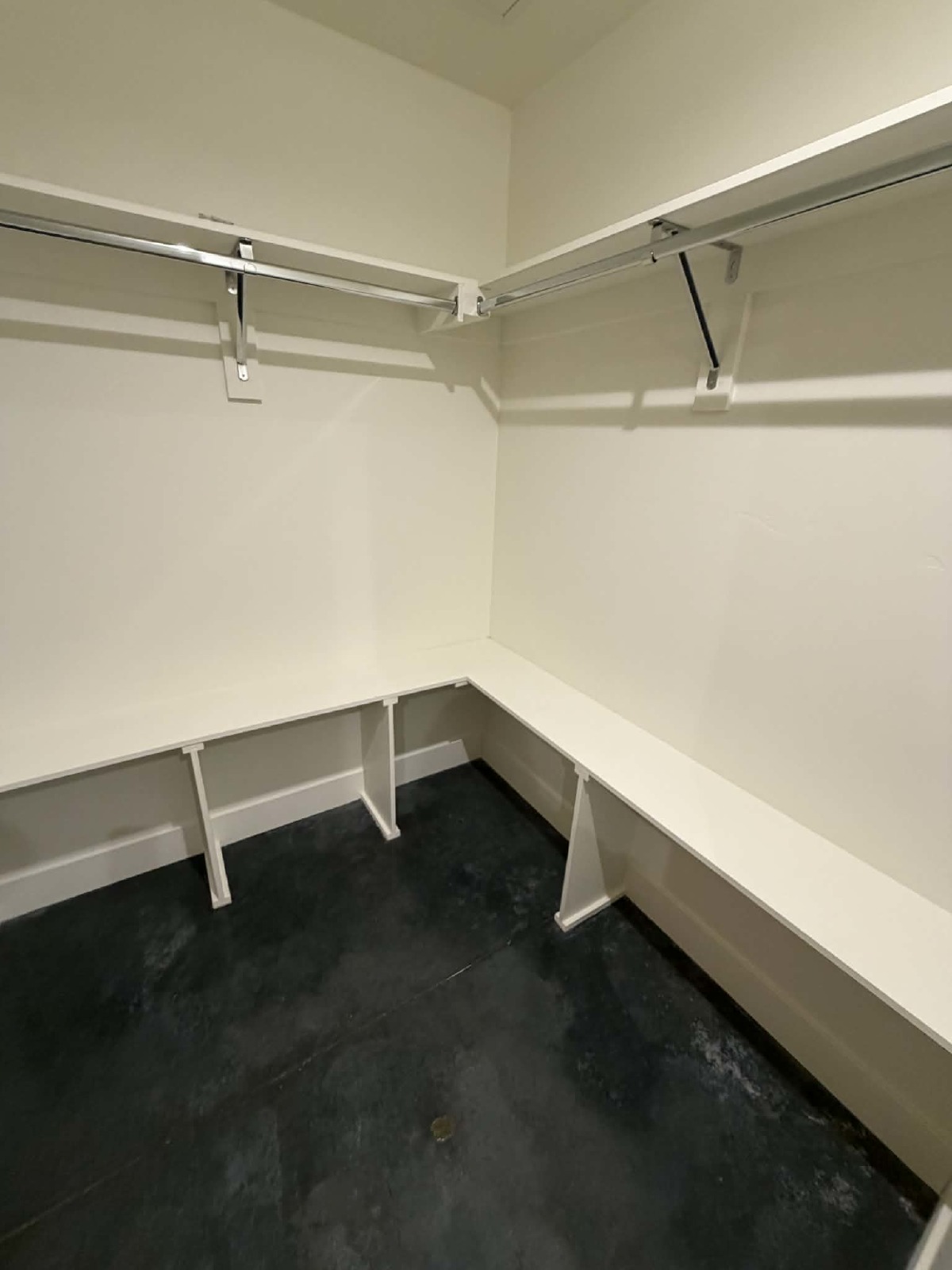 Spacious 3 Bedroom property image