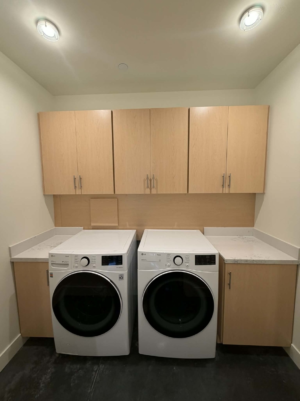 Spacious 3 Bedroom property image