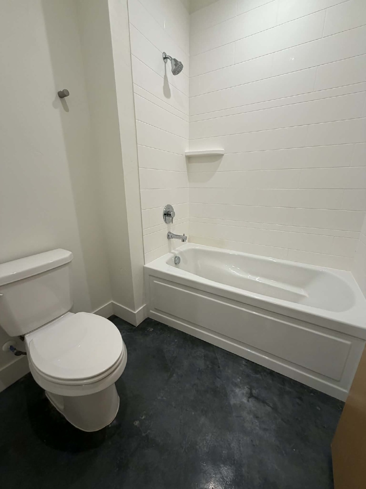 Spacious 3 Bedroom property image