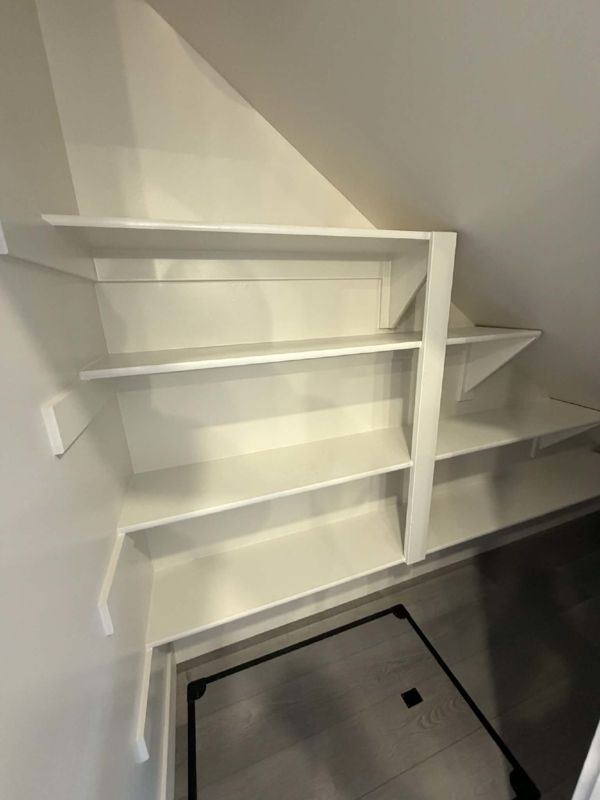 Like NEW! property image