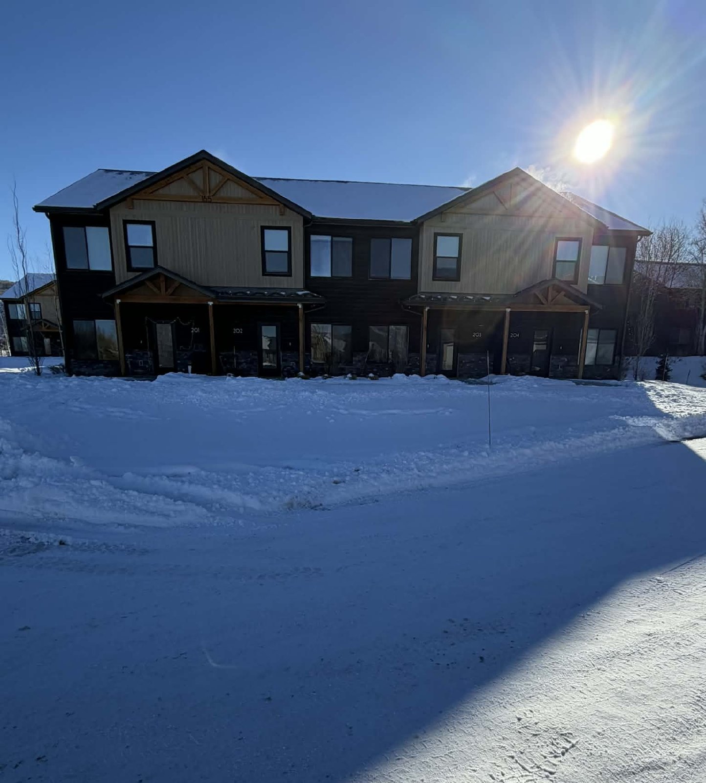 Like NEW! property image