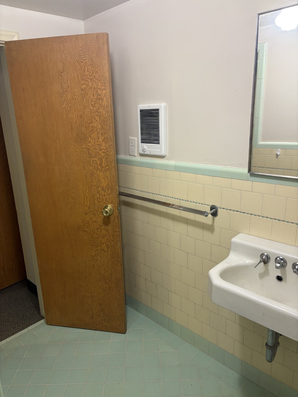 118 North 8th Street property image